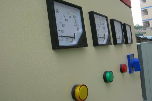 祁东配电柜-3683讲讲配电柜注意事项